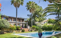 Villa Carles
